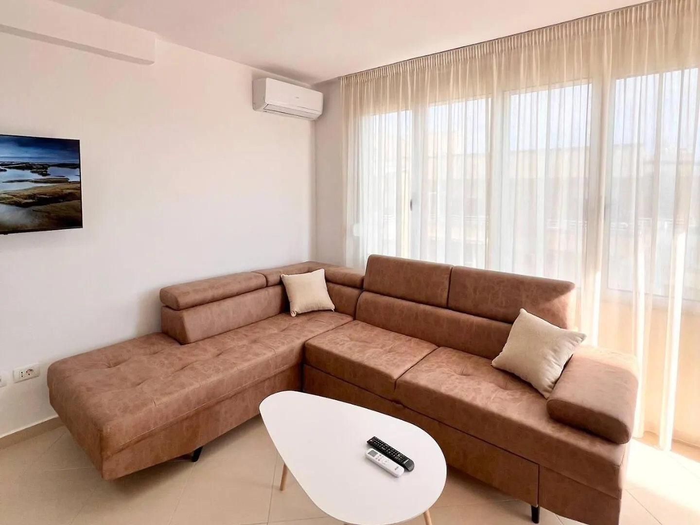 Solmare Suite By Adriatic Living ドゥラス 0*,