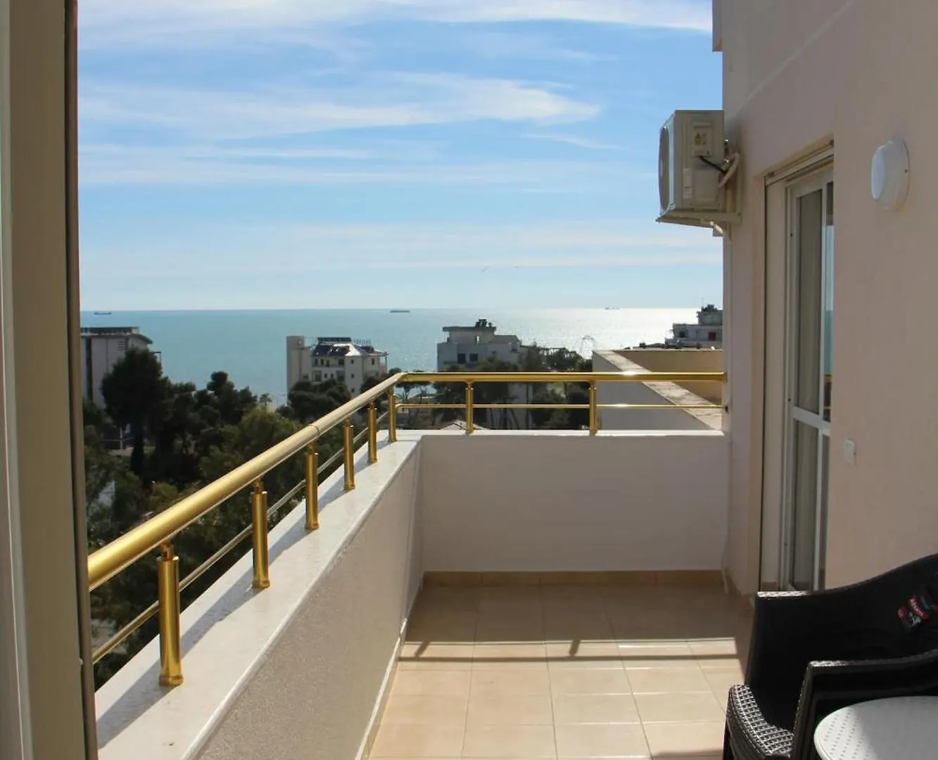 Lägenhet Solmare Suite By Adriatic Living Durrës
