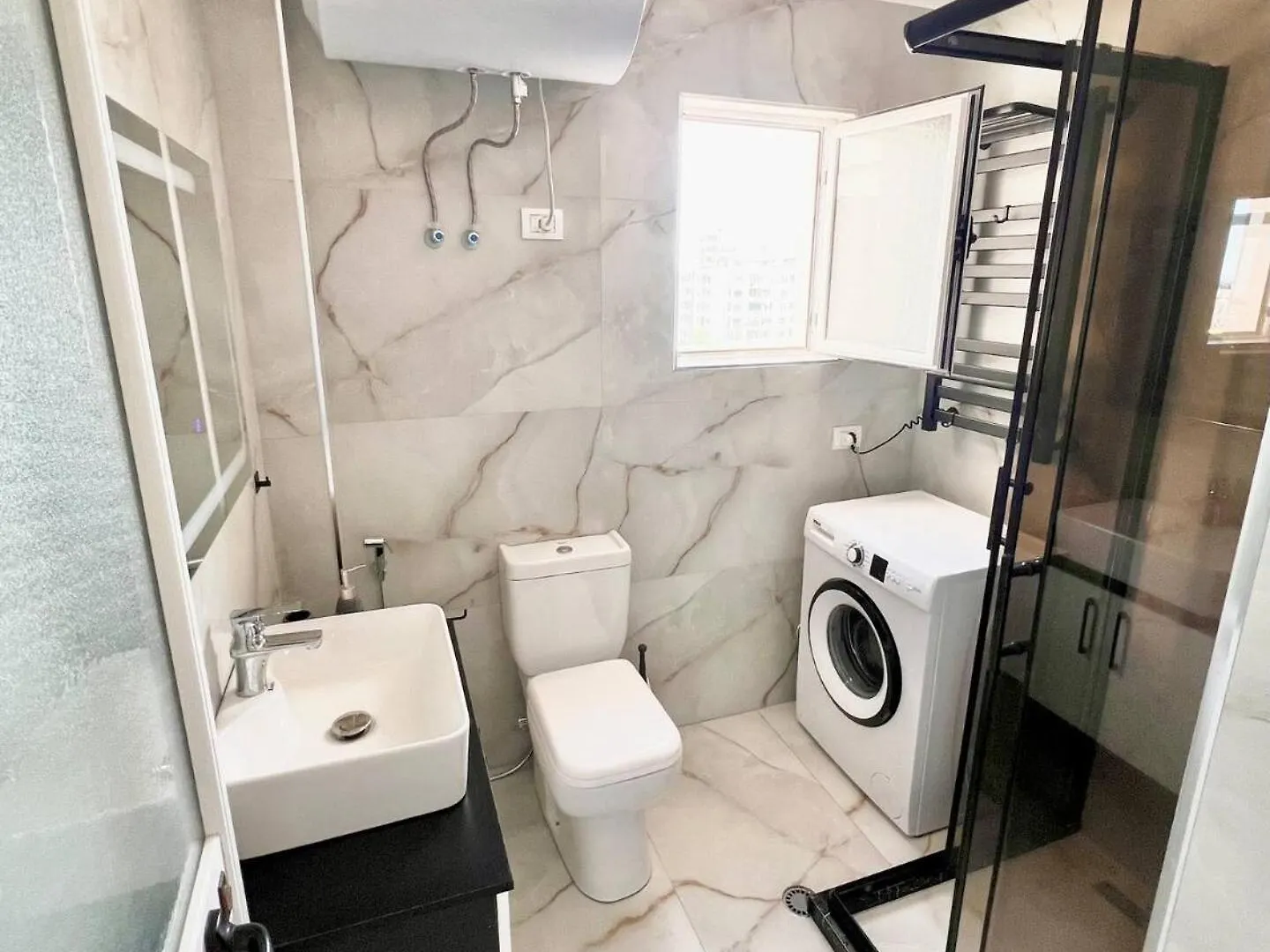 Lägenhet Solmare Suite By Adriatic Living Durrës