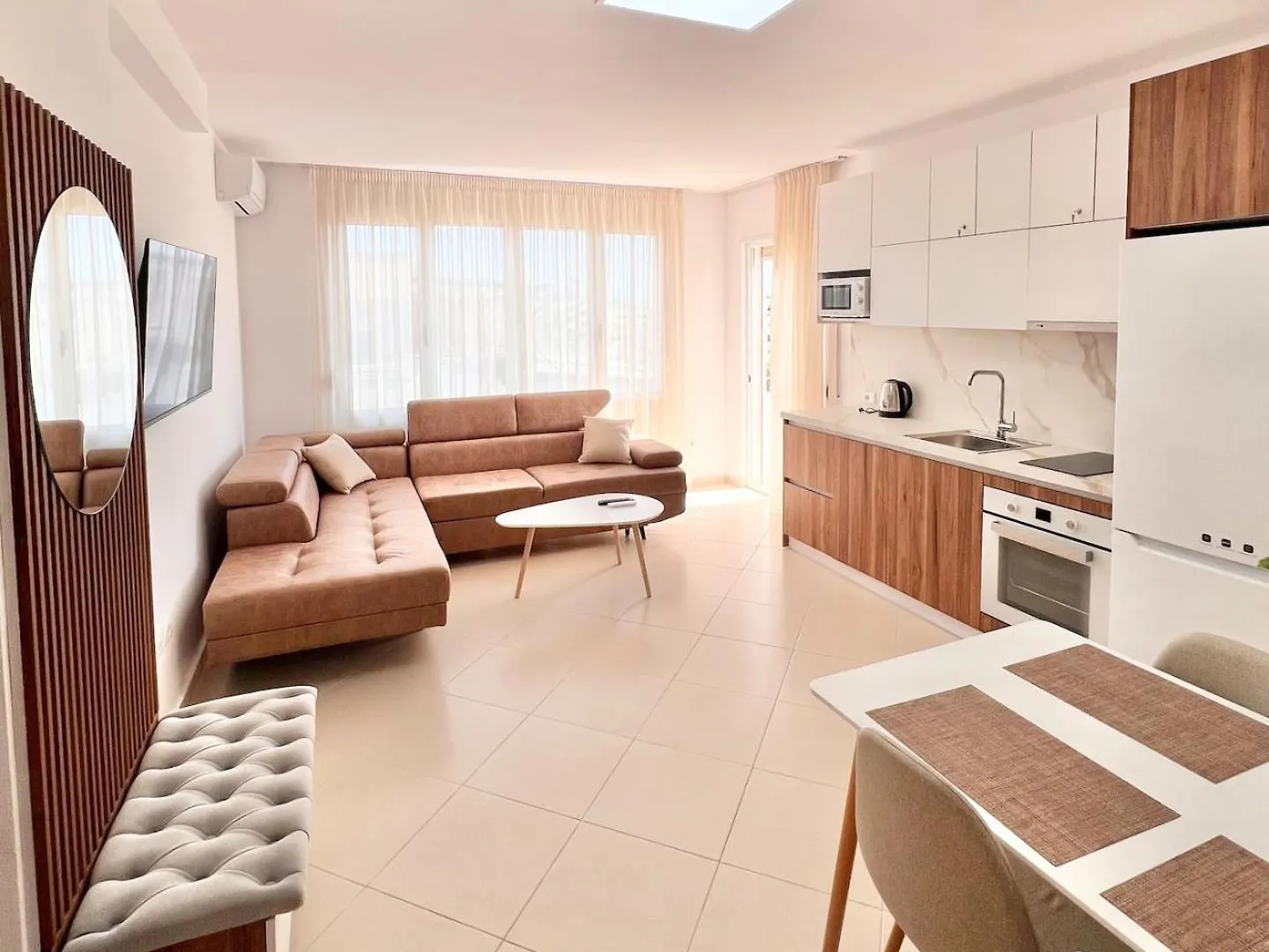 Solmare Suite By Adriatic Living ドゥラス